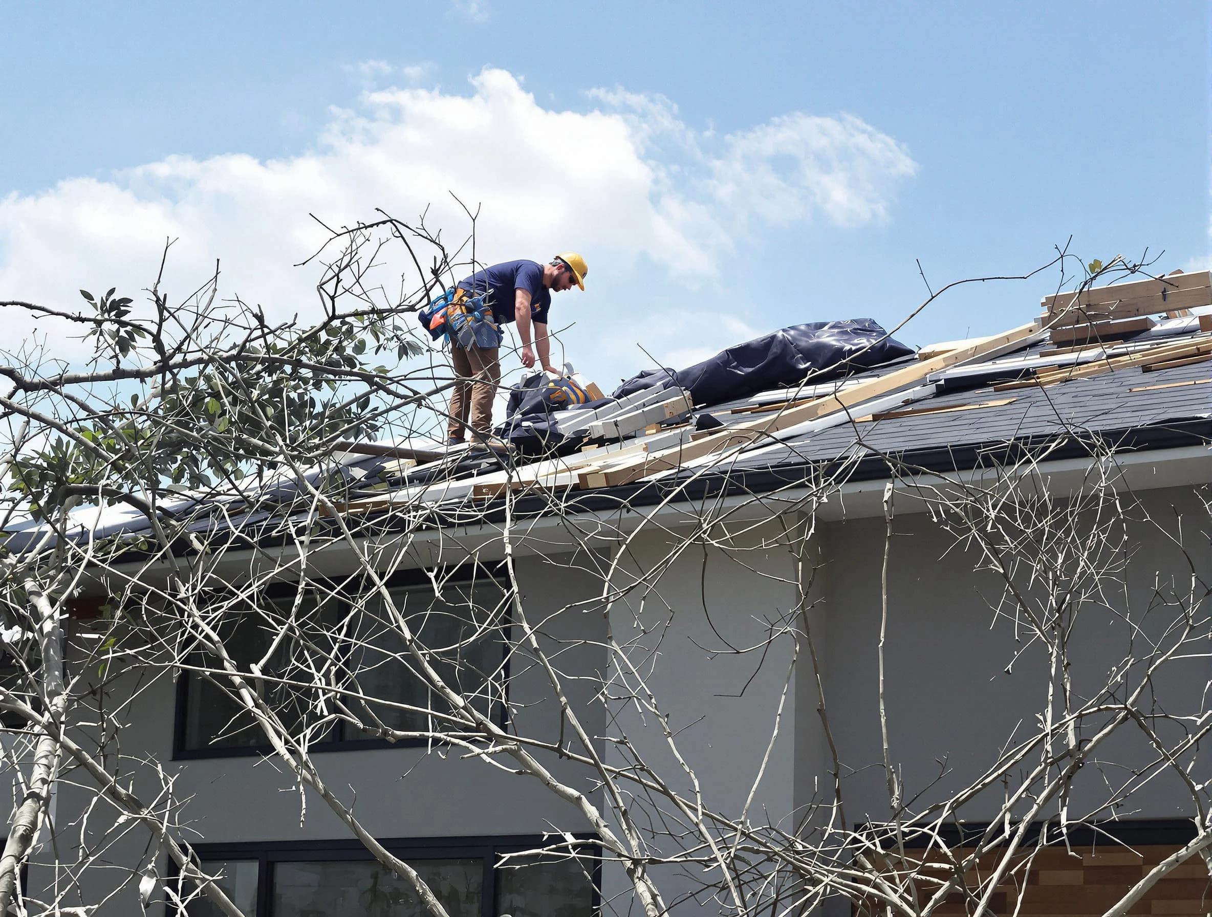 Emergency Roof Repair in Willowick